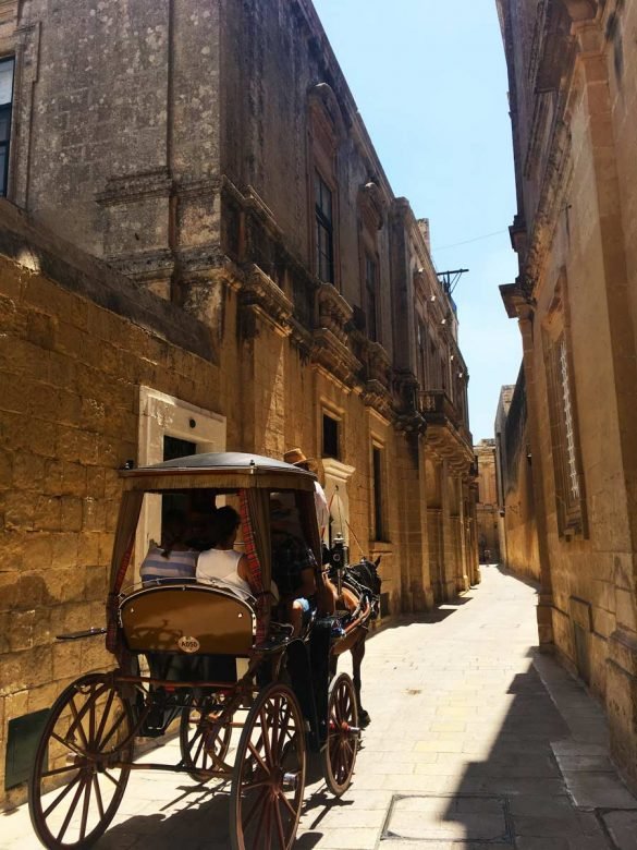 carriage in a narrow street in mdina malta