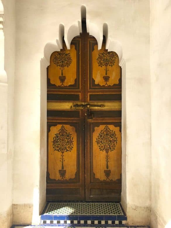 Bahia Palace – Marrakesh arabesque brown door at marrakesh