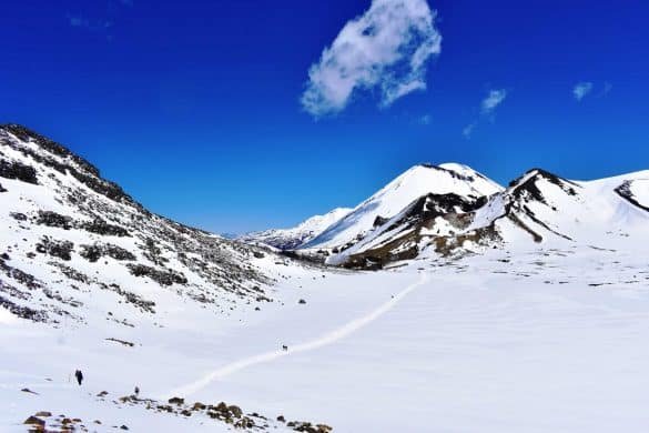 Mount Ngauruhoe – Tongariro National Park, New Zealand Mount Ngauruhoe or mount doom at tongariro National Park